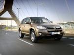 Toyota RAV4 2008 года